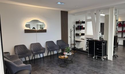 Hairtime Friseursalon: Friseur in Friedberg (Hessen)