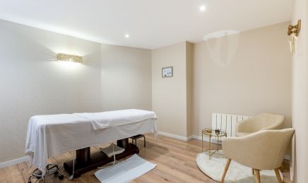 Aglaé Institut & Spa  : Institut de beauté à Cognac