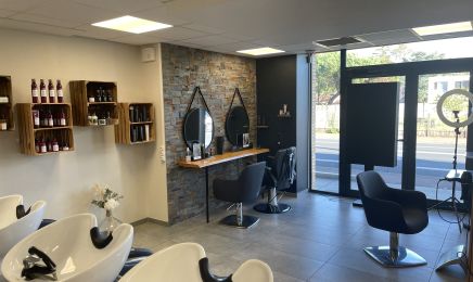 Signature Hair Designer : Barbier à Mérignac