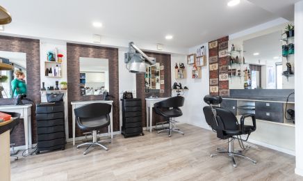 Les Ciseaux de Noëmie  : Coiffeur à Juvigny Val d'Andaine