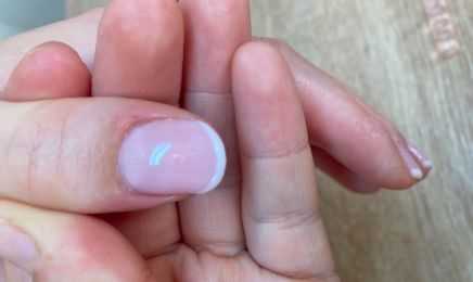 Coline Nails : Coiffeur à Lorient