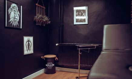 La Perle Noire - Body Piercing Tattoo  : Coiffeur à Altkirch