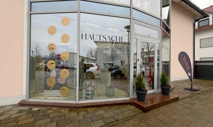 Hautsache Schön: Kosmetikstudio in Kissing