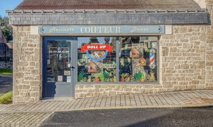 Doll up : Coiffeur à Le Sourn