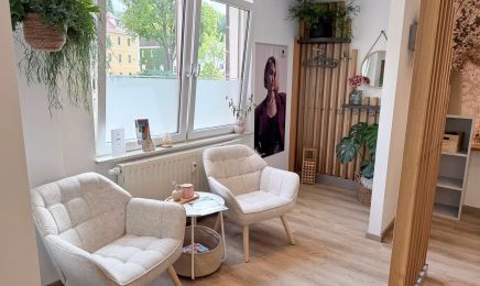 Haarmoment Linda Heier: Kosmetikstudio in Bad Gottleuba-Berggießhübel