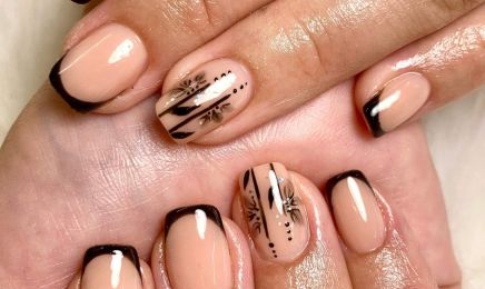 Bang Nails - République : Coiffeur à Nîmes