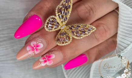 Ongles de Jen : Institut de beauté à Rémering