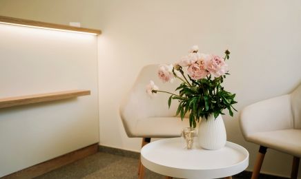 Melissa Karhoff Hair & Handtied Extensions: Friseur in Beelitz