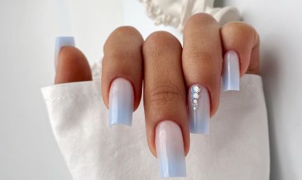 Manucure Russe - Blue Beauty : Manucure à Grasse