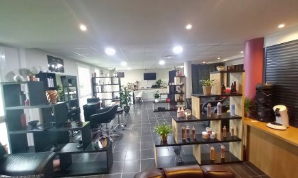 COIFFURE DAMOUR : Coiffeur à Idron
