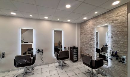 Village coiffure de la Vallée : Coiffeur à Cernay-la-Ville