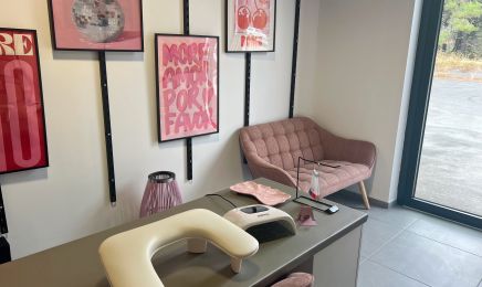 Glow up ma belle : Manucure à Le Bois-Plage-en-Ré