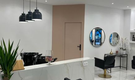 BLUSH Concept (ancien Mya Coiffure) : Manucure à Marseille