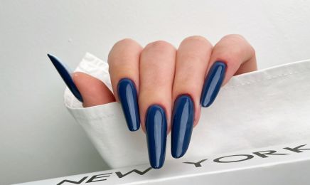 Manucure Russe - Blue Beauty : Manucure à Grasse