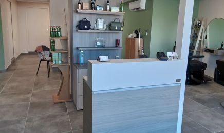 Berang Hair : Coiffeur à Yzernay