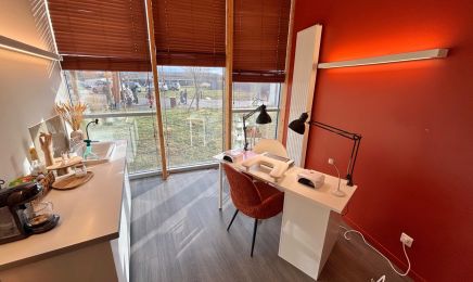 Une parenthèse esthétique  : Manucure à Cloyes-les-Trois-Rivières