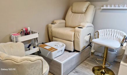 Ani Beauty Bar : Manucure à Gradignan
