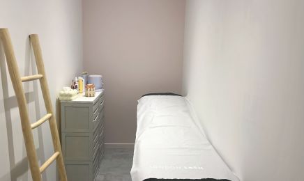 Glow up ma belle : Manucure à Le Bois-Plage-en-Ré