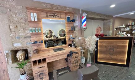 Le p'tit salon arboisien : Coiffeur à Arbois