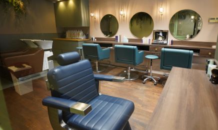 Nomad Beauty Bronzage Extensions & Ongle : Coiffeur à Lyon