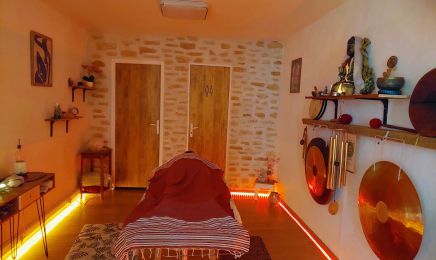 Om' Bien-Être : Institut de beauté à Bernay