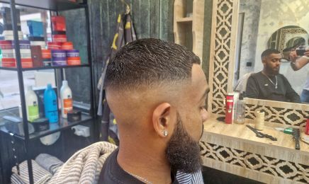 Big mustache  : Barbier à Toulon
