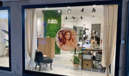 Le Salon d'Athéna : Manucure à Cavalaire-sur-Mer