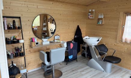 Poux poux pidoux  : Coiffeur à Golbey
