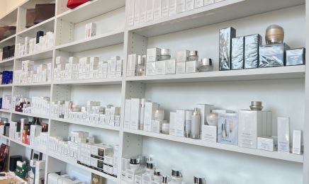 Petit Flair Parfümerie & Kosmetik: Kosmetikstudio in Gauting