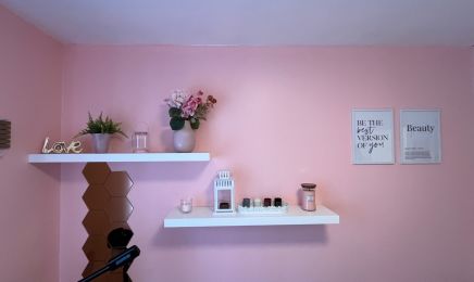 Les Mains Dor by Doralis : Institut de beauté à Sombreffe