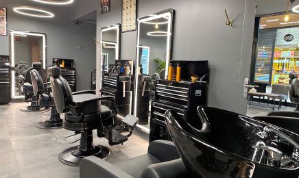 Barber du Monde : Manucure à Vénissieux