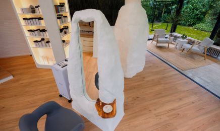 Aglaia: Kosmetikstudio in Köln