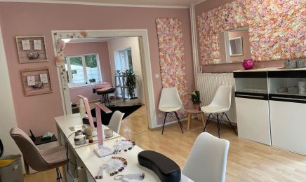 Golden Nails Himmelpforten : Nagelstudio in Himmelpforten