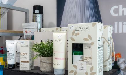 l hair du lac  : Coiffeur à Montréal-la-Cluse