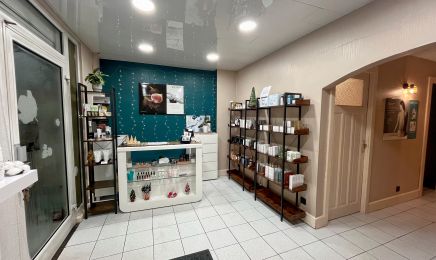 Espace Bien Etre : Manucure à Épinal