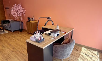 Le Petit Institut d'Eva : Manucure à Amplepuis