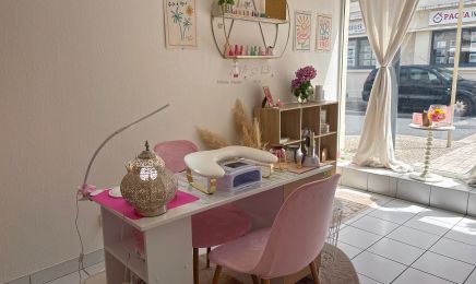 Lolitas Beauté : Manucure à Castres