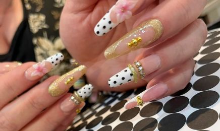 Beauty nails by L : Institut de beauté à Tricot