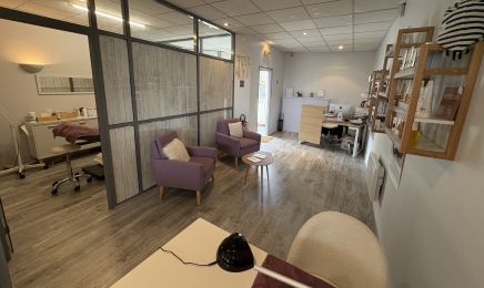 L'instant bonheur : Institut de beauté à Sauzet