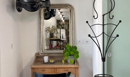 Enluminure : Coiffeur à La Tessoualle