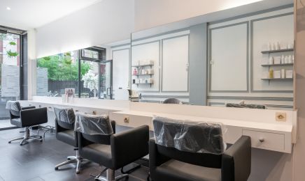 L’atelier de Marie Coiffure - Coiffeur Médaillé & Champion de France 2020 à 2025 : Coiffeur à Vincennes
