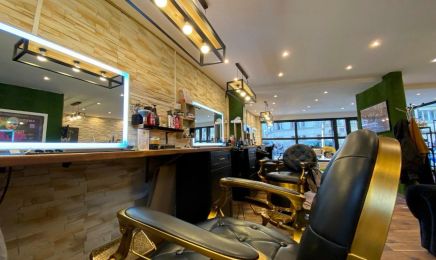 Le Jok’Hair Barber : Institut de beauté à Paris