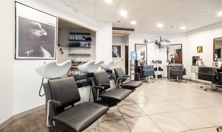 Anthony Bouillot charmeil  : Coiffeur à Charmeil