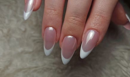 Nails by May : Manucure à Saint-Étienne
