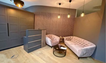 SOVA Beauty Studio: Kosmetikstudio in Germering