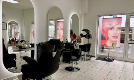 Nara Hair & Beauty Friseursalon: Kosmetikstudio in Dortmund