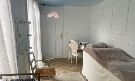 Ely Makeup & Nails by 74 : Manucure à Annecy