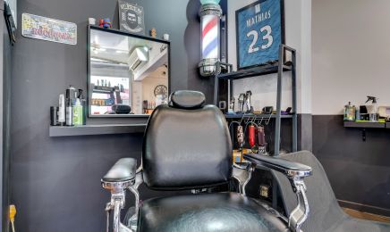 Mathias 23 : Coiffeur à Marseille