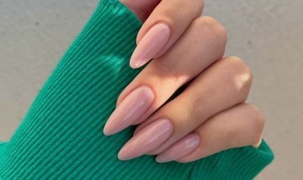 Nails.LA, dans le salon l'atelier coiffure : Manucure à Roquebrune-Cap-Martin