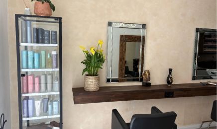 Friseursalon Merisa: Friseur in München